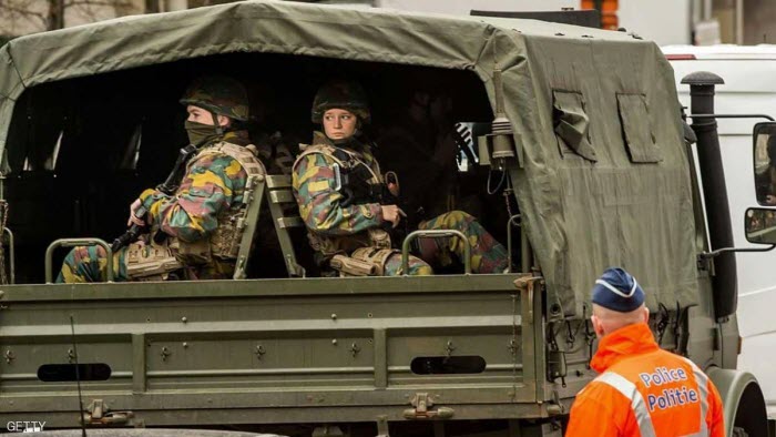 الجيش البلجيكي يدرس منع الهواتف الذكية عن جنوده   